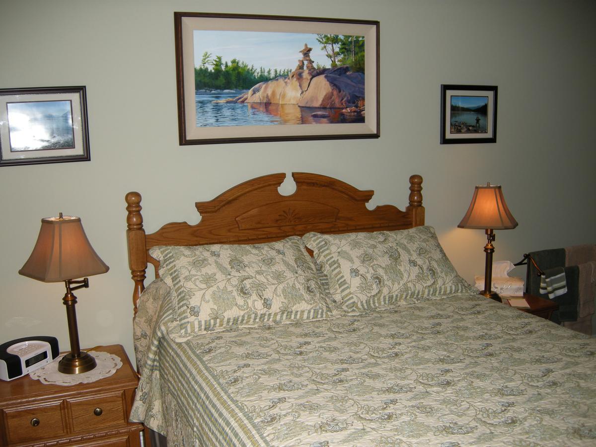 Tucked Inn The Harbour B&B Victoria Harbour Εξωτερικό φωτογραφία