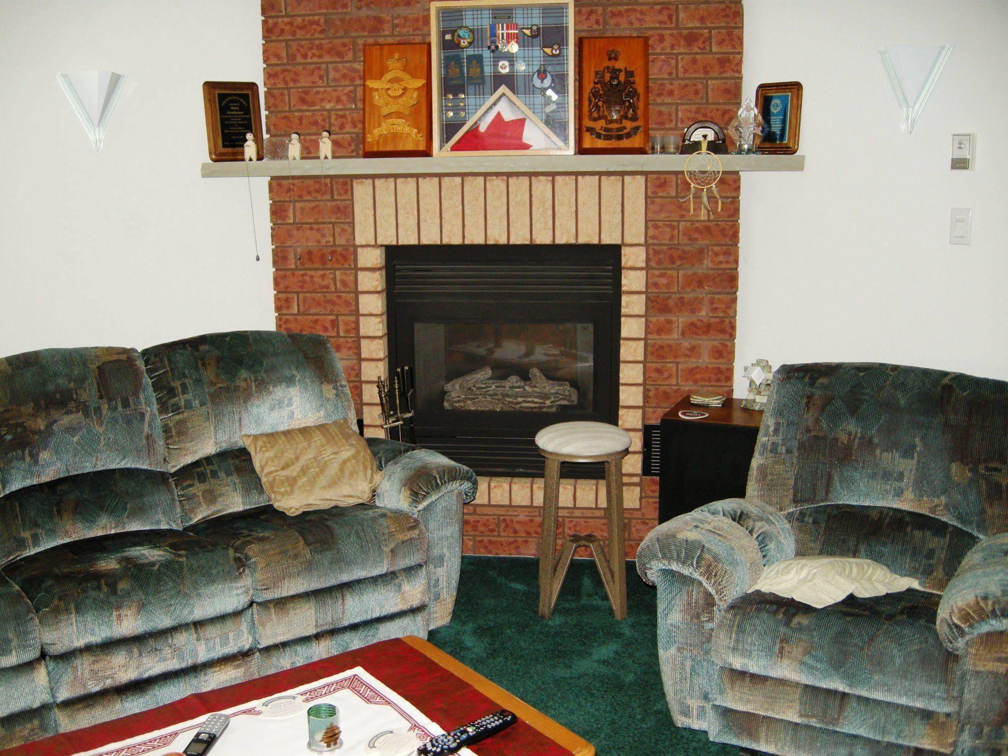 Tucked Inn The Harbour B&B Victoria Harbour Εξωτερικό φωτογραφία